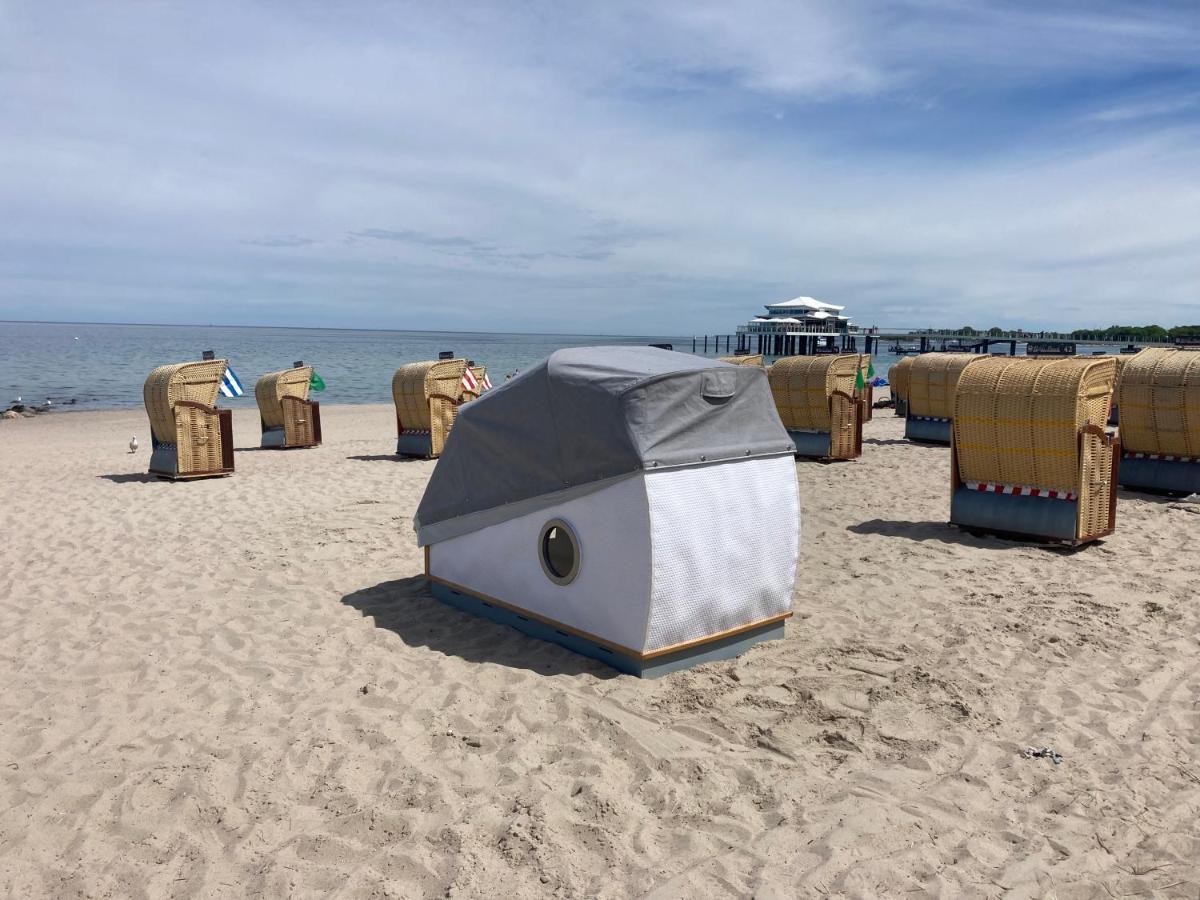 Tente de luxe Schlafstrandkorb Nr. 4 Timmendorfer Strand